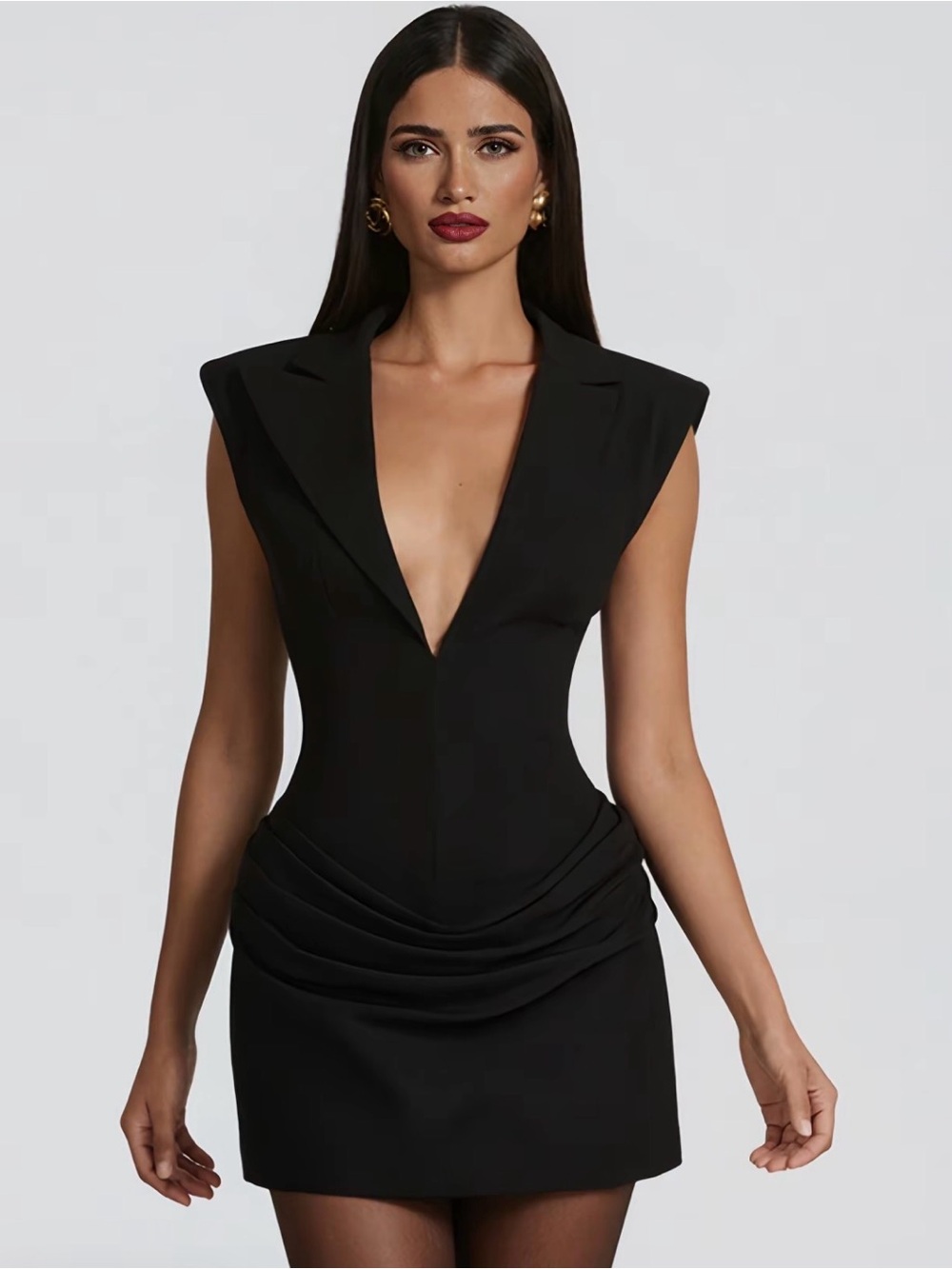 Elegant Black Plunge Neck Sleeveless Dress